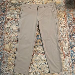 Mens Lululemon khaki pants 36w 32L